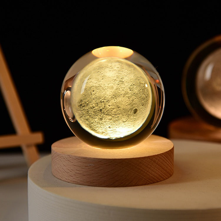 Starry Sky Astronaut White Crystal Ball Glow 3D Sculpture Night Light Customized Desktop Decoration